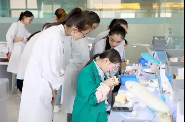 解讀口腔行業(yè)的新職業(yè)，未來會很搶手